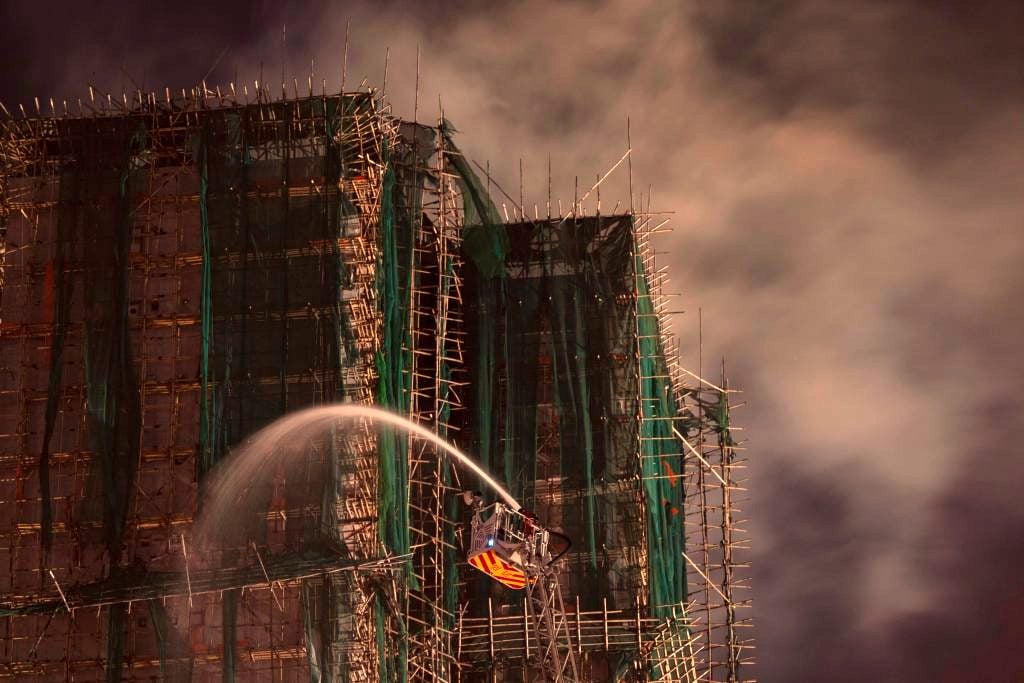 Εκστρατεία της Κίνας κατά του μπαμπού λόγω του κινδύνου πυρκαγιάς στους ουρανοξύστες