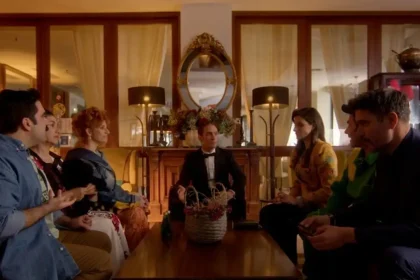 Hotel Elvira: Οι ήρωες του ξενοδοχείου χάνουν την σκυλίτσα της πάμπλουτης πελάτισσας