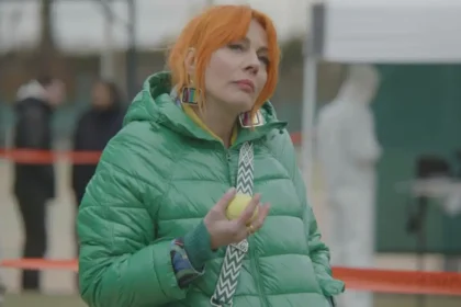 IQ 160: Η Πηνελόπη και η ομάδα προσπαθούν να εξιχνιάσουν τη δολοφονία ενός δασκάλου τένις