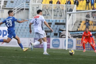Super League 2: Συνεχίζει το σερί του ο Ηρακλής, 1-0 την Καβάλα - Τρίποντα για Νίκη Βόλου, Αναγέννηση Καρδίτσας