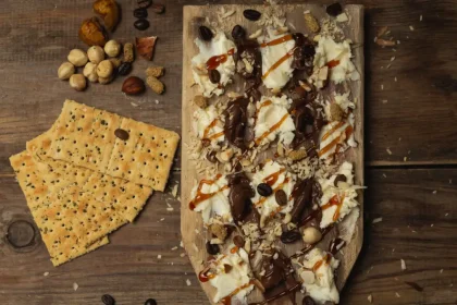  Γλυκό με μπισκότα και κρέμα κάστανου