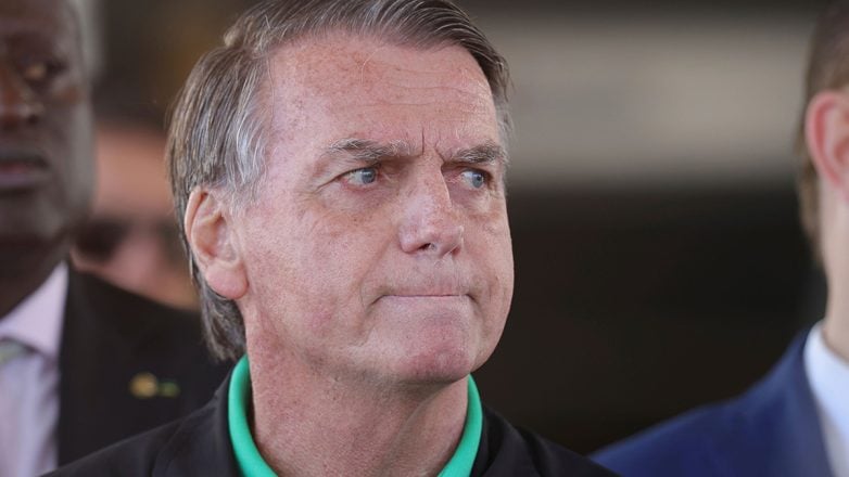 Βραζιλία: Στη φυλακή μεταφέρεται ο Μπολσονάρου