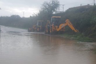 Προβλήματα από την κακοκαιρία στο Αγρίνιο (ΦΩΤΟ)