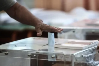 Δημοσκόπηση Alco: Στις 11,6% η διαφορά ΝΔ και ΠΑΣΟΚ στην πρόθεση ψήφου - Πού κινούνται οι αναποφάσιστοι