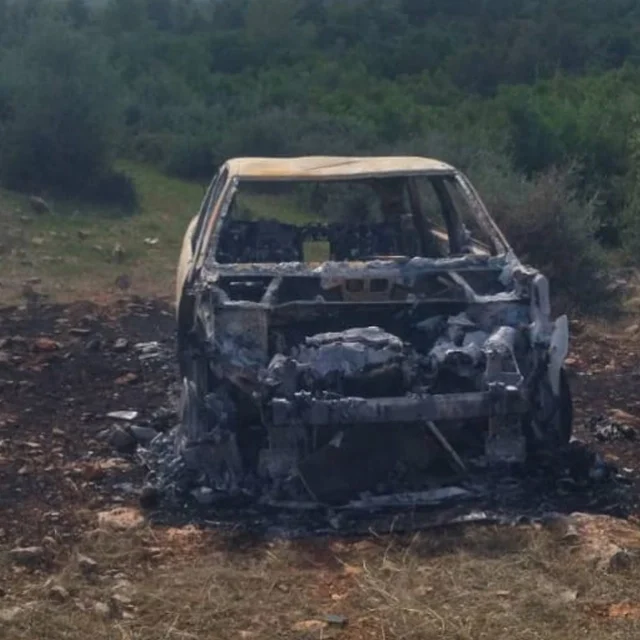 Βοιωτία: Γρίφος με το καμένο αυτοκίνητο και την απανθρακωμένη σορό –Τί εξετάζει η αστυνομία