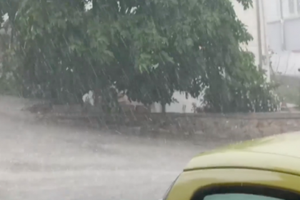 Νέο κύμα κακοκαιρίας «σφυροκοπά» την Βόνιτσα - Επί ποδός η Πυροσβεστική (ΒΙΝΤΕΟ)