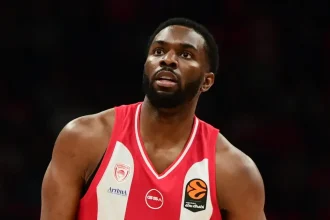 Ο Κίναν Έβανς του Ολυμπιακού χειρουργήθηκε στον αχίλλειο τένοντα