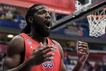 Ο Κένεθ Φαρίντ στον Παναθηναϊκό: Ανακοινώνεται ο πρώην NBAερ