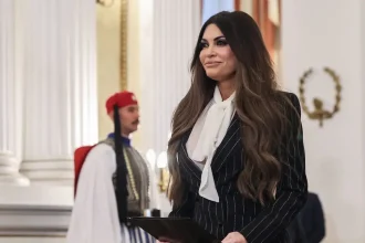 Η Κίμπερλι Γκίλφοϊλ στο Μέγαρο Μαξίμου για να δει τον Κυριάκο Μητσοτάκη