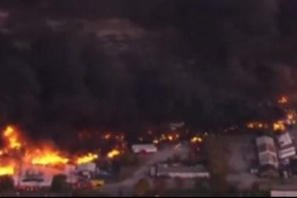 ΗΠΑ: Τουλάχιστον 7 νεκροί και 11 τραυματίες σε συντριβή αεροσκάφους μεταφοράς φορτίων ΒΙΝΤΕΟ