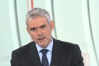 Κ. Καραγκούνης: «Οι μισθοί έχουν βελτιωθεί ως αντίδοτο στην ακρίβεια» - Ποια είναι τα επαγγέλματα του μέλλοντος