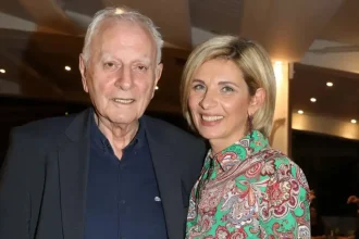 Συγκινεί η Μαρία Παναγοπούλου για τον αξέχαστο Κώστα Χαρδαβέλλα: Οι κανόνες δεν έχουν θέση στο πένθος – Ο χρόνος δεν είναι γιατρός