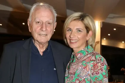 Συγκινεί η Μαρία Παναγοπούλου για τον αξέχαστο Κώστα Χαρδαβέλλα: Οι κανόνες δεν έχουν θέση στο πένθος – Ο χρόνος δεν είναι γιατρός