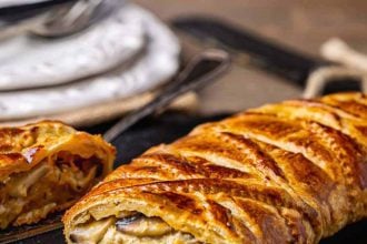 Κοτόπιτα με κρέμα και μανιτάρια