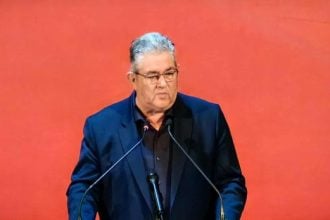 Δ. Κουτσούμπας: Mεγάλα λόγια του αέρα από Μητσοτάκη και Ανδρουλάκη – Τάλε κουάλε είναι η πολιτική τους