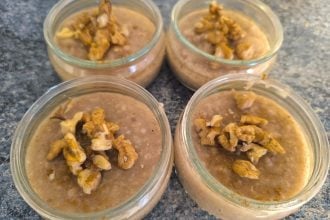 Λαχταριστή κρέμα με γεύση μελομακάρονο