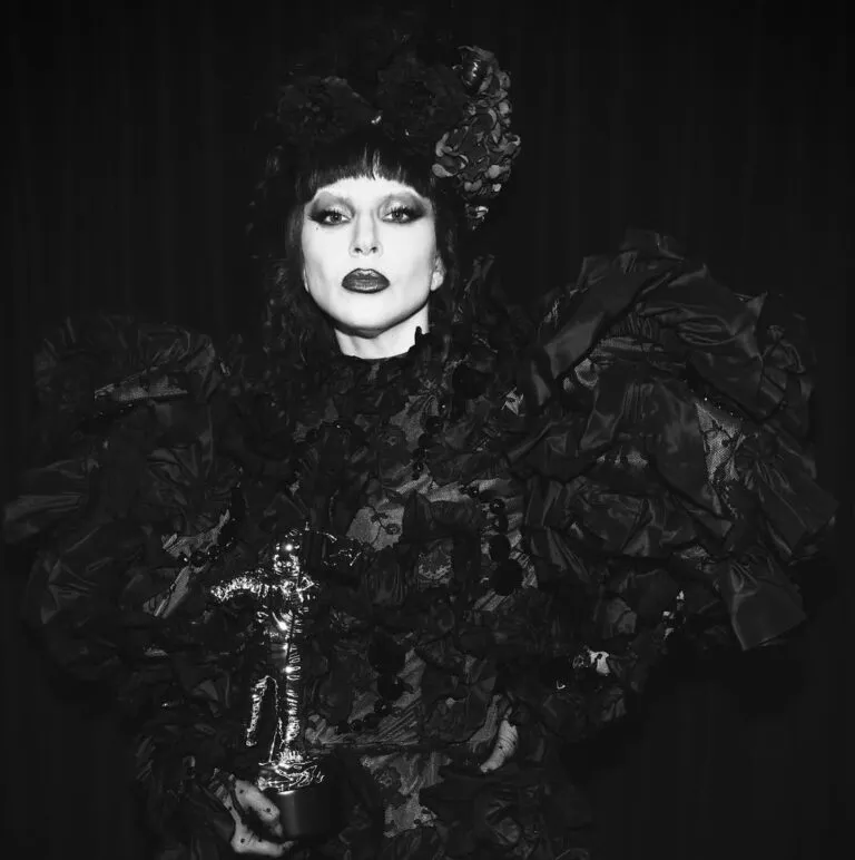 Lady Gaga: Έπαθε ψυχωτικό επεισόδιο σε παγκόσμια περιοδεία της