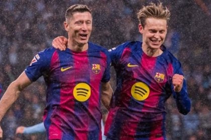 Η Μπαρτσελόνα εκμεταλλεύτηκε το «δώρο» της Βαγεκάνο με χατ τρικ του Λεβαντόφσκι