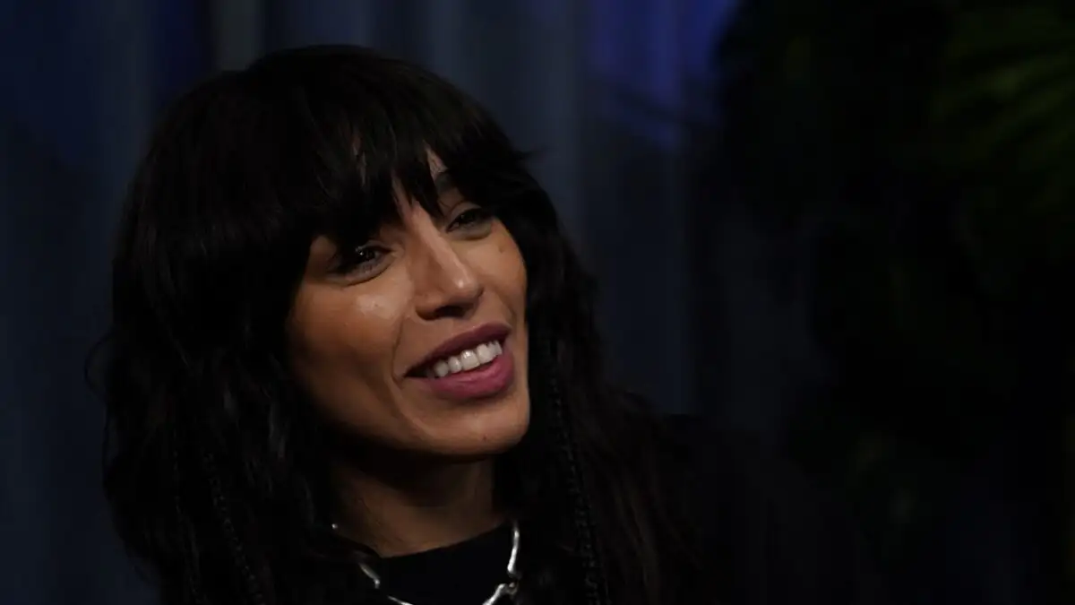 MadWalk 2025: Η εντυπωσιακή εμφάνιση της Loreen στο closing της γιορτής μόδας