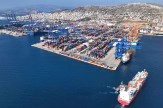 Επίθεση της κινεζικής πρεσβείας στην Κίμπερλι Γκιλφόιλ για το λιμάνι του Πειραιά