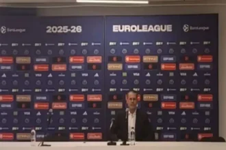 Euroleague: Ο Πέδρο Μαρτίνεθ πήγε στη συνέντευξη Τύπου, δεν είδε κανέναν δημοσιογράφο και έφυγε