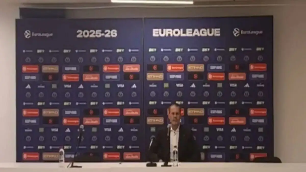 Euroleague: Ο Πέδρο Μαρτίνεθ πήγε στη συνέντευξη Τύπου, δεν είδε κανέναν δημοσιογράφο και έφυγε