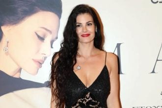 Μαρία Κορινθίου: «Υπάρχει πολλή ζήλια, πολύς φθόνος, πολλή ανασφάλεια»