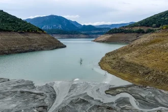 Σε «έκτακτη ανάγκη» η Αττική και το Μεγανήσι Λευκάδας για τη λειψυδρία - Η εισήγηση της ΡΑΑΕΥ