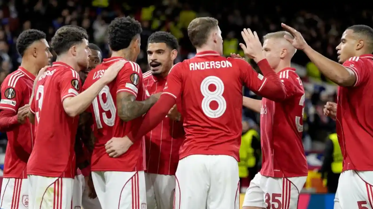 «Χρυσό» τρίποντο η Νότιγχαμ