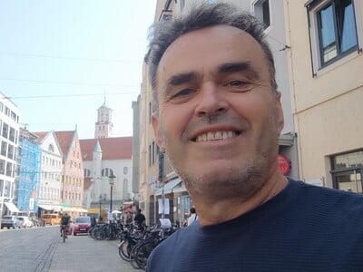 Όταν έκλαψε ο Νίτσε - Φιλοσοφικές εξομολογήσεις επί σκηνής