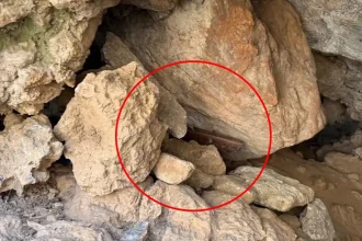 Μαρτυρίες «καίνε» τον γαμπρό του Καργάκη για το μακελειό στα Βορίζια - Φέρεται να έριχνε με καλάσνικοφ από την ταράτσα, τη Δευτέρα απολογούνται τα τρία αδέρφια