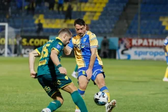 Αστέρας Τρίπολης – Παναιτωλικός 1-1: Μοιρασιά με κεφαλιά του Αγκίρε στο φινάλε και χαμένο πέναλτι των φιλοξενούμενων