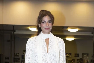 Κατερίνα Παπουτσάκη: «Τα παιδιά δεν με παρακολουθούν στην τηλεόραση - Δεν είναι ανάγκη να βλέπουν τη μαμά τους να δίνει φιλάκι»