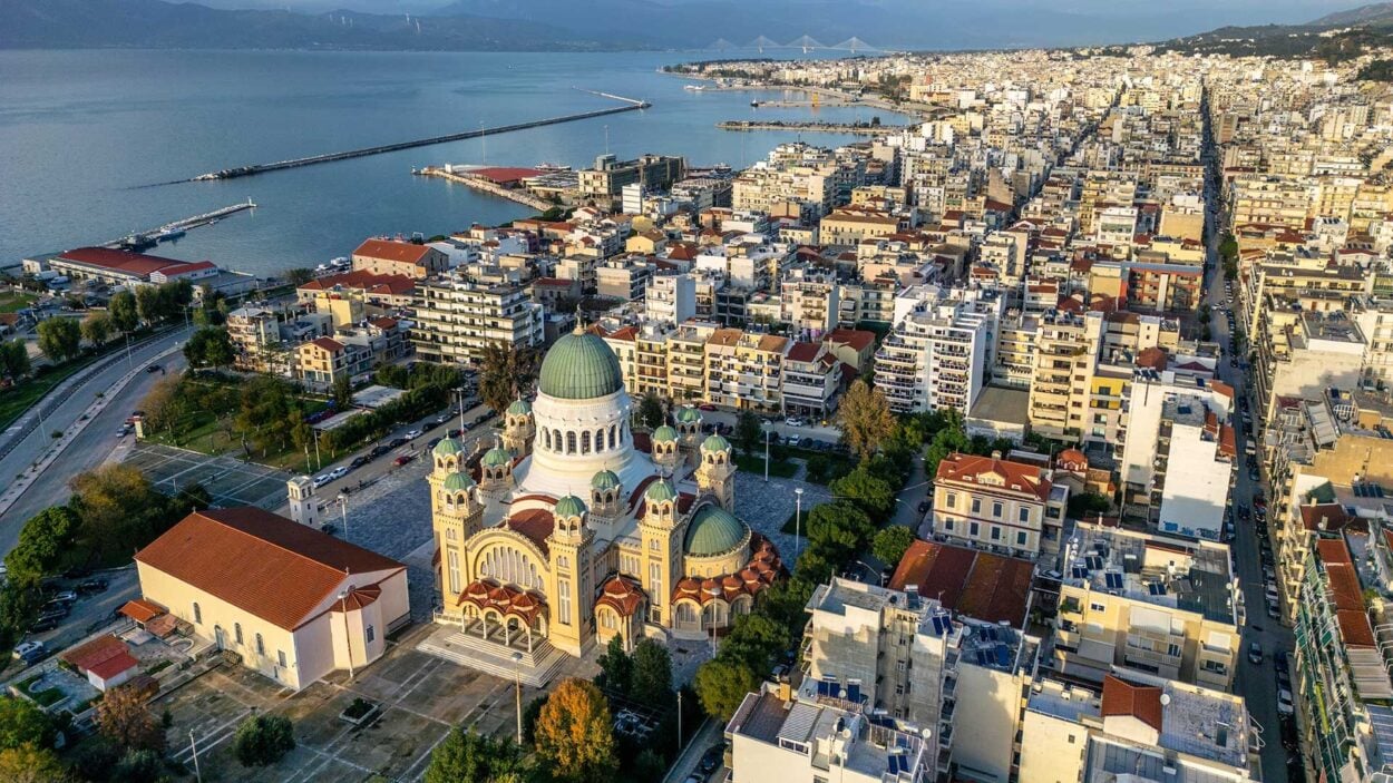 Καιρός σήμερα: Συνεχίζουν οι ισχυρές καταιγίδες σε Ιόνιο και Δυτ. Ελλάδα - Η πρόγνωση για την Πάτρα