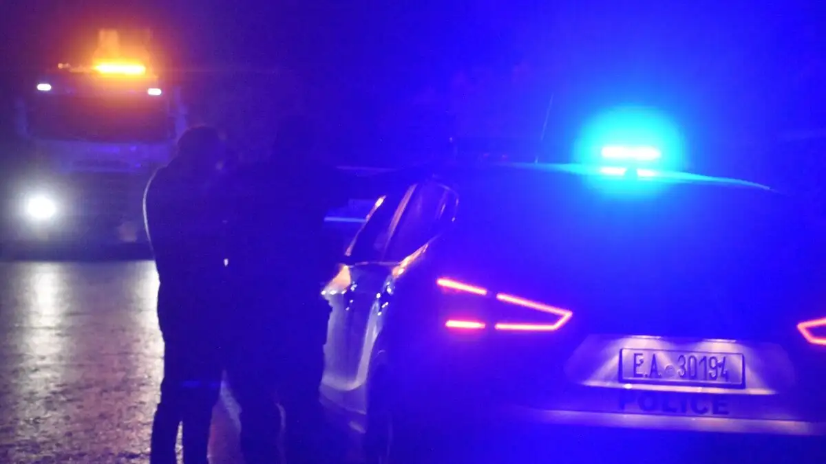 Ο πιο ατζαμής ληστής: Εκπυρσοκρότησε το όπλο του και βρέθηκε στο νοσοκομείο!