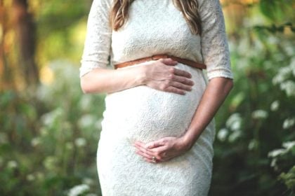 Πρώτη εγκυμοσύνη με καινοτόμο μέθοδο AI - Διαχείριση της ανδρικής υπογονιμότητας