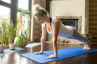 5 γιόγκα για κοιλιακή ασκιά και καύση του λίπους