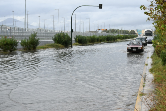Κακοκαιρία Adel-Κόκκινη προειδοποίηση: Νέο έκτακτο δελτίο από την ΕΜΥ - Kαταιγίδες, χαλάζι και ισχυροί άνεμοι στη Δυτική Ελλάδα