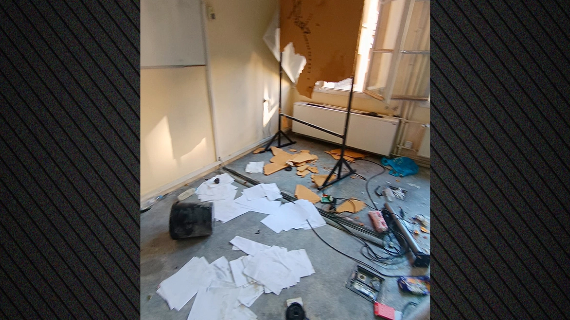 Επεισόδια στο Πολυτεχνείο με ξυλοδαρμούς και ζημιές - Τραυματίες μεταφέρθηκαν σε νοσοκομείο