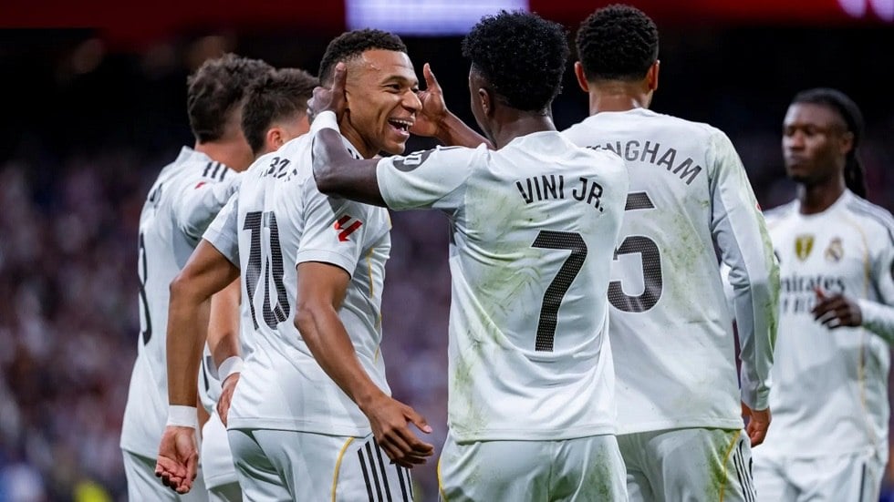 Παγκόσμιο ρεκόρ η Ρεάλ Μαδρίτης με 3,13 εκατ. φανέλες!