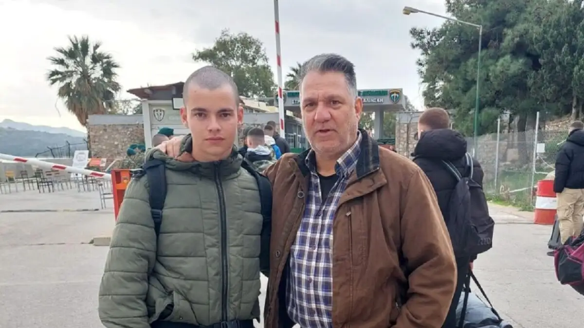 Τριήμερο πένθος στις Ένοπλες Δυνάμεις για τον θάνατο του 19χρονου Ραφαήλ σε πεδίο βολής στη Ρόδο - Μάχη για την ζωή του δίνει ο 39χρονος επιλοχίας