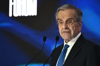 Σαμαράς κατά Μητσοτάκη: «Έχει μετατρέψει τη ΝΔ σε ένα υβρίδιο σημιτικού ΠΑΣΟΚ – Με διέγραψε άρον άρον»