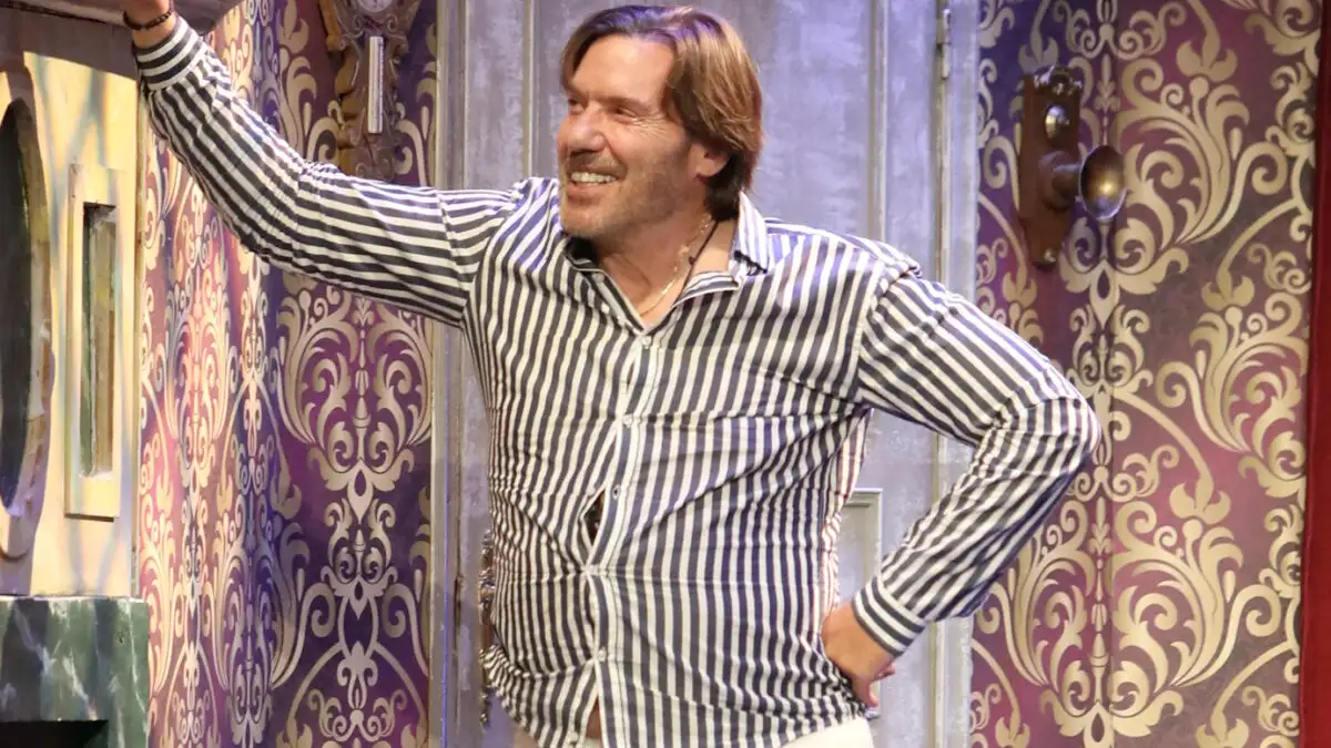 Στράτος Τζώρτζογλου: «Δεν ήμουν του one night stand και δεν έχω απιστήσει ποτέ»