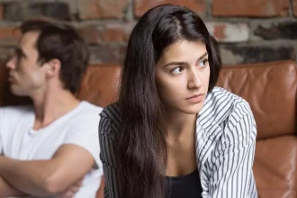 Αυτισμός: 3 σημάδια που αποκαλύπτουν ότι ο σύντροφός σας ανήκει στο φάσμα