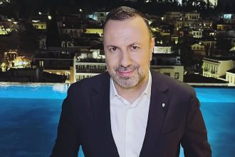 Τάσος Τρύφωνος: Μία φορά έχω νιώσει άσχημα για συμπεριφορά μου σε παίκτη στον «Αδύναμο Κρίκο»