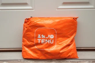 Ανατροπή στις φθηνές αγορές από Temu και Shein: Άνοιξε ο δρόμος για δασμούς από το πρώτο ευρώ το 2026 - Πόσο "χτυπά" τους έλληνες καταναλωτές