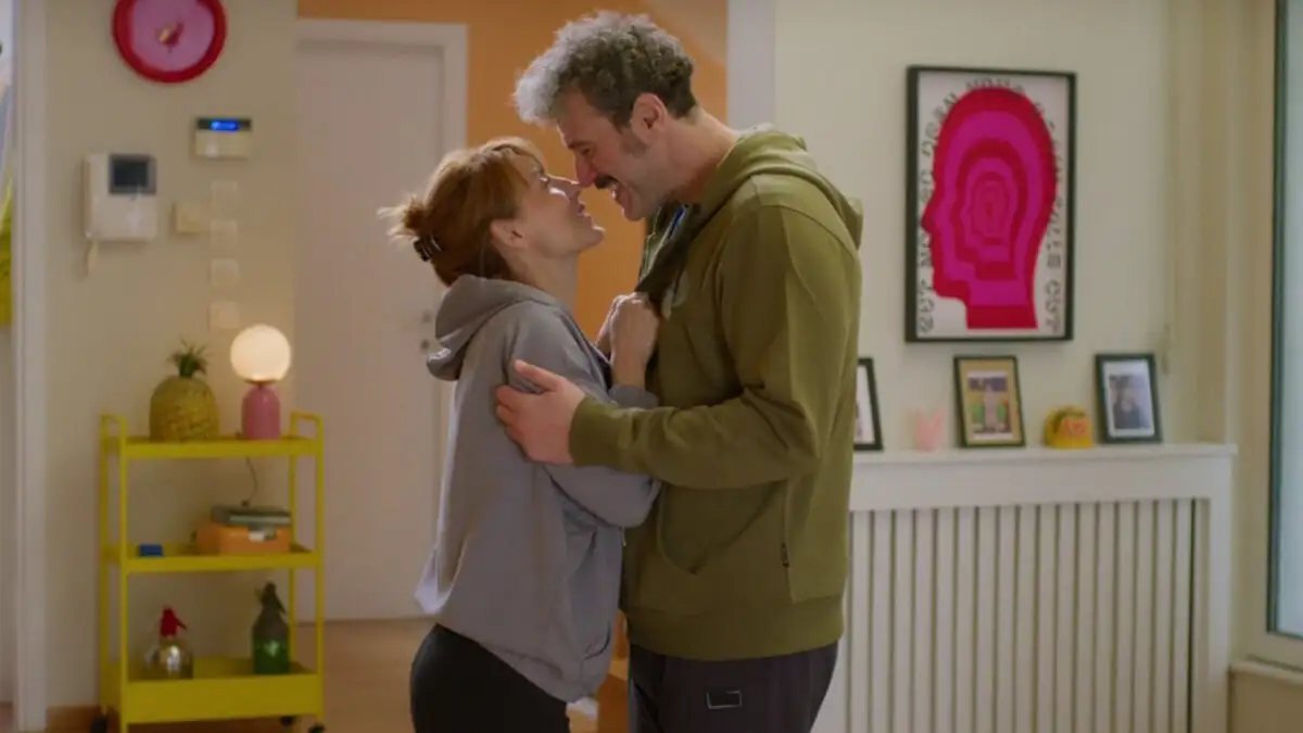 Τρομεροί γονείς: Η οικογένεια επιστρέφει από τα ψώνια και ανακαλύπτει το σπίτι τους λεηλατημένο από ληστές