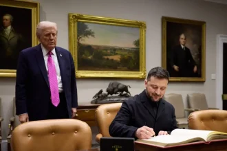 ΗΠΑ και Ουκρανία: Ειρήνη μόνο με σεβασμό στην απόλυτη κυριαρχία του Κιέβου – Η αντιπρόταση της Ευρώπης στο σχέδιο Τραμπ