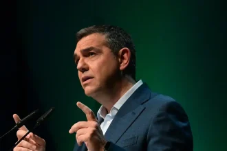 Τσίπρας στην «Ιθάκη»: Το δημοψήφισμα ήταν δική μου απόφαση, ξέχασα ακόμα και τα γενέθλια του παιδιού μου