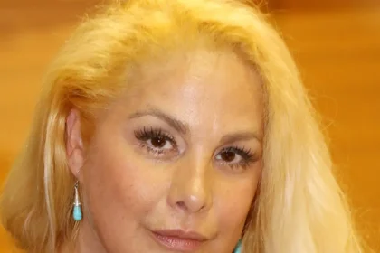 Τζένη Χειλουδάκη: «Τα βιολογικά φύλα είναι άνδρας και γυναίκα, τα υπόλοιπα είναι επινόηση»